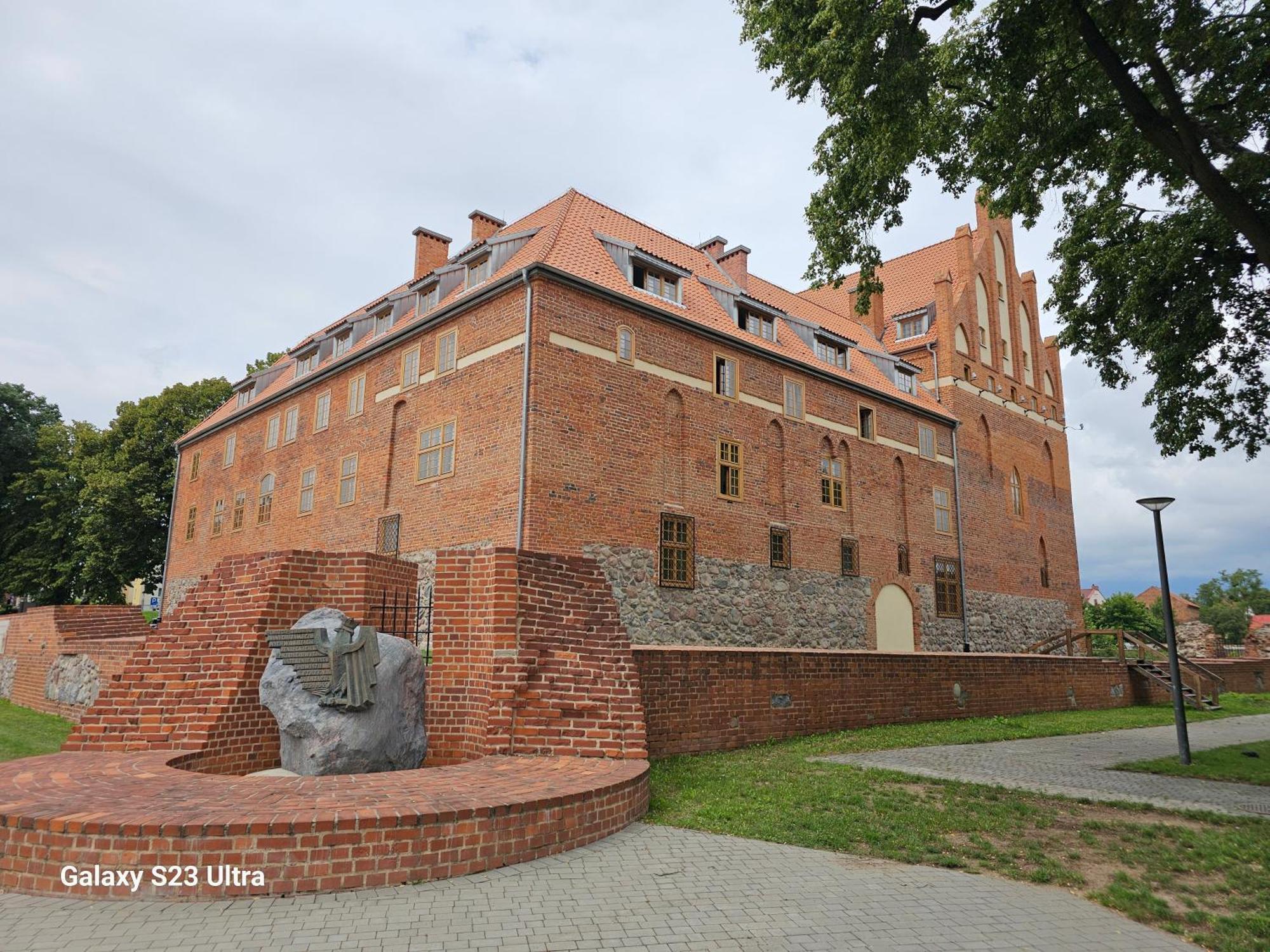 Apartament W Centrum Z Widokiem Na Jeziorko Ketrzyn Exterior photo