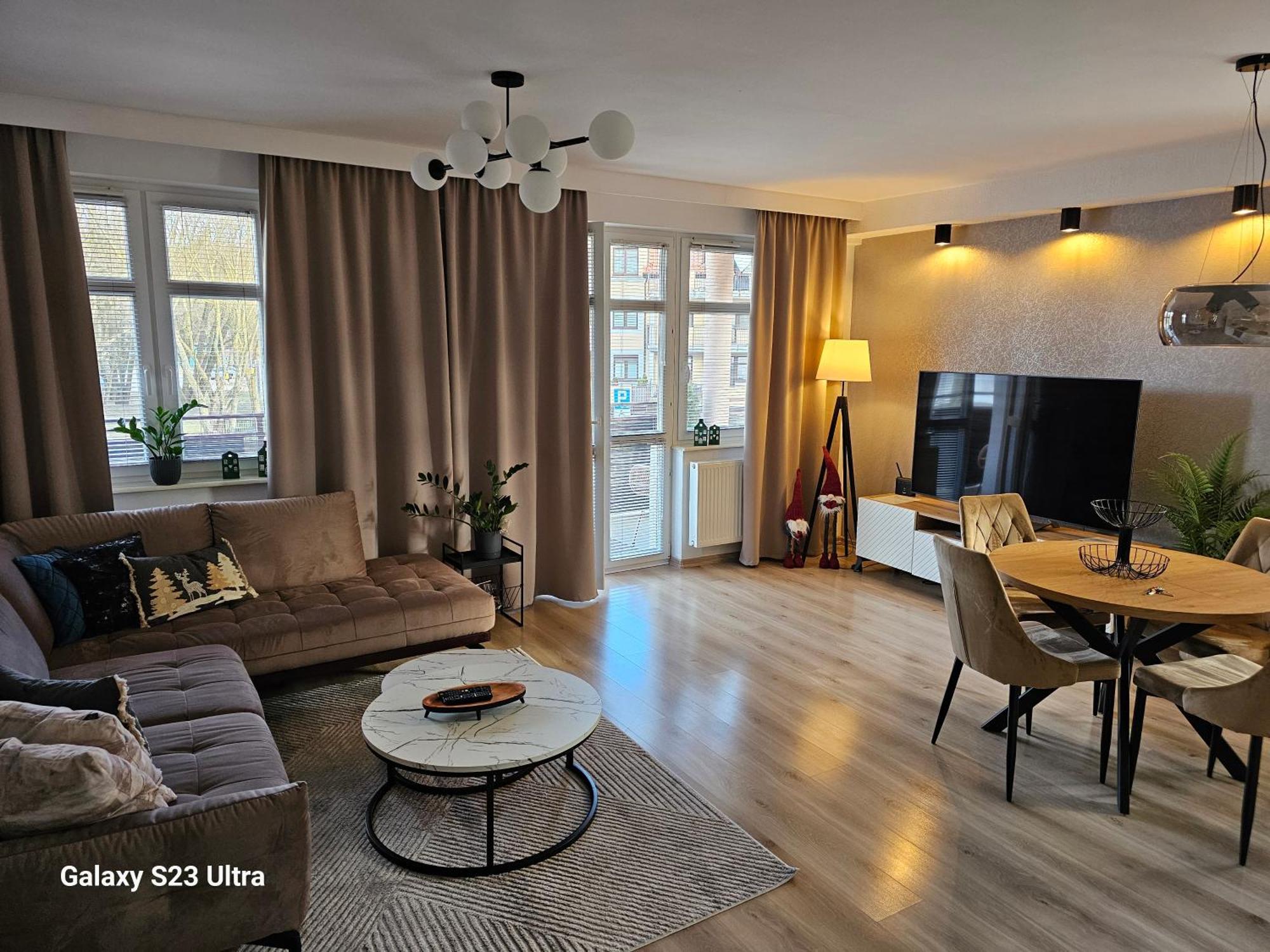 Apartament W Centrum Z Widokiem Na Jeziorko Ketrzyn Exterior photo